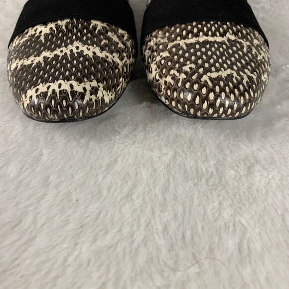 Pour La Victoire Women's Zarine Snakeskin Leather Loafers Size 7.5 - Picture 3 of 9